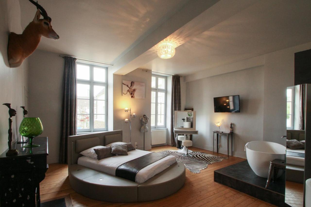 Le Prieure Hotel Noyers-sur-Serein Kültér fotó