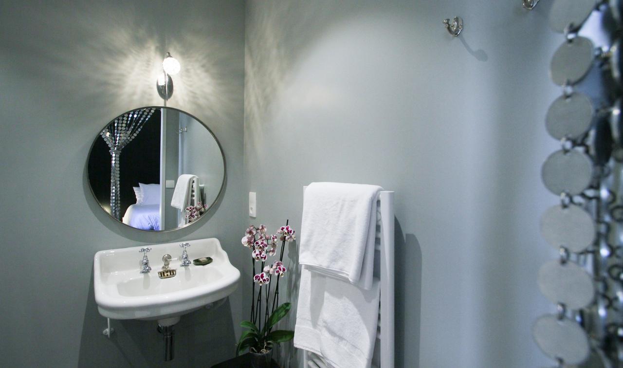 Le Prieure Hotel Noyers-sur-Serein Kültér fotó