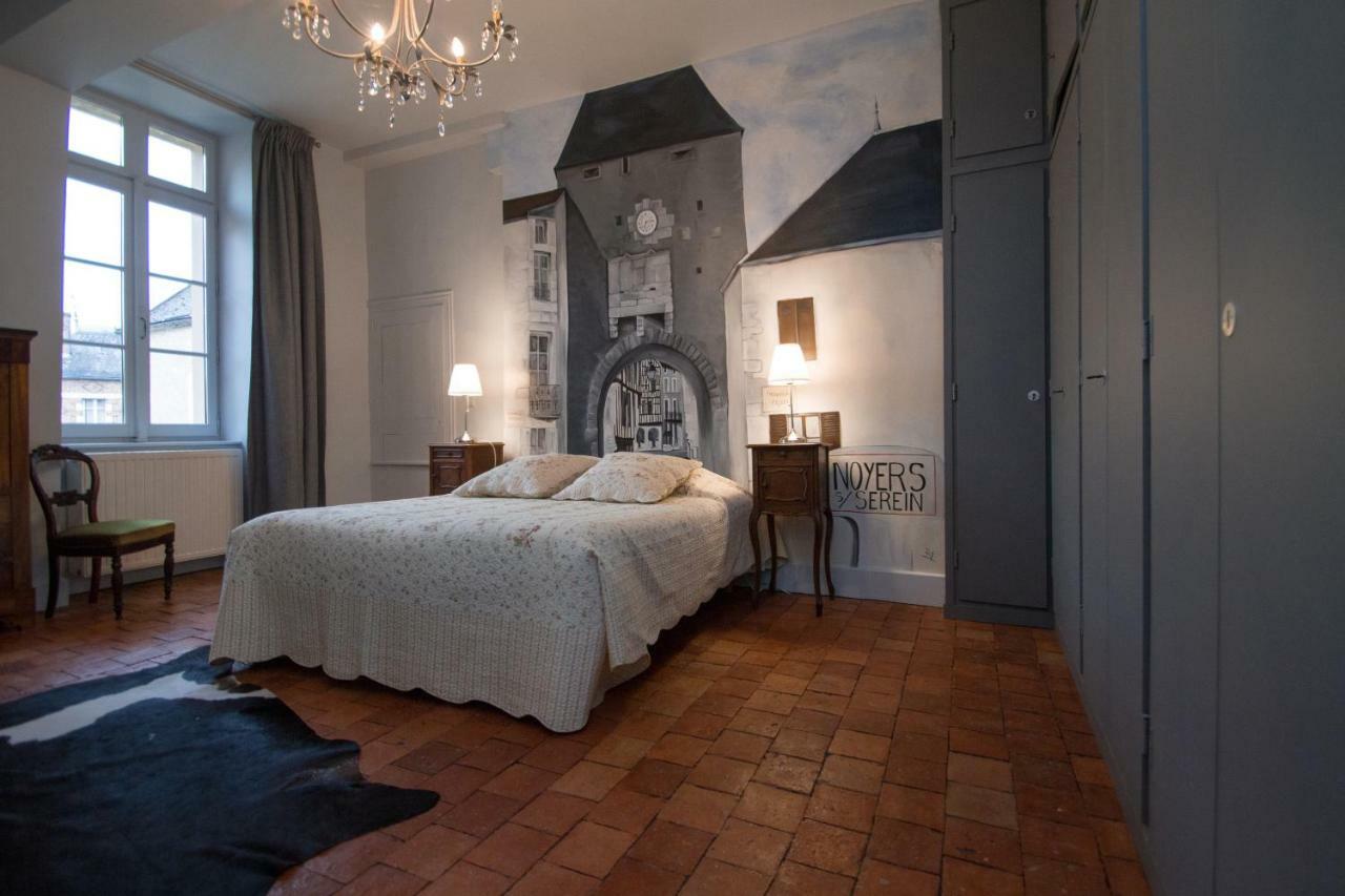 Le Prieure Hotel Noyers-sur-Serein Kültér fotó